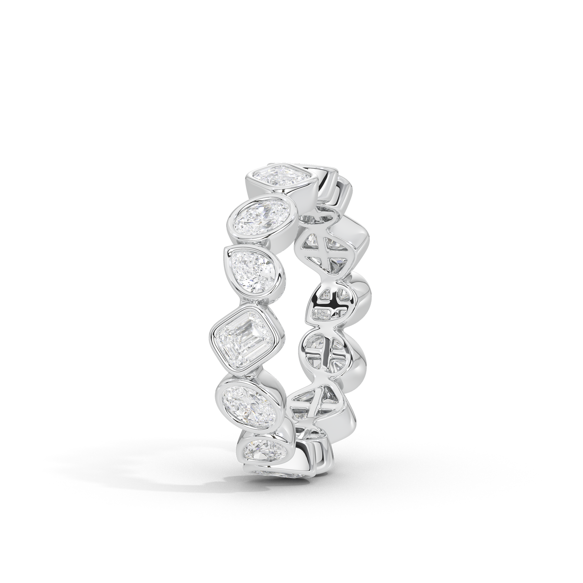 Luxe Cuts Eternity Band